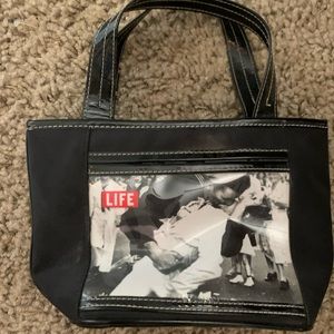 Life purse